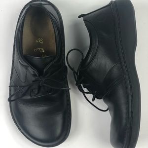 Birkenstocks footprints women shoes